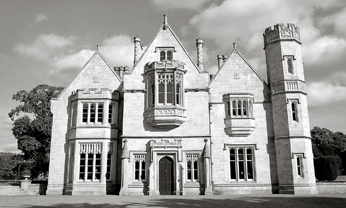 Bagenalstown: Dunleckney Manor
