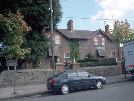42-44 North Street,  TOWNPARKS (NS. BY.), Swords,  Co. DUBLIN