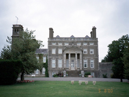 Seafield House, BALLYMADROUGH,  Co. DUBLIN