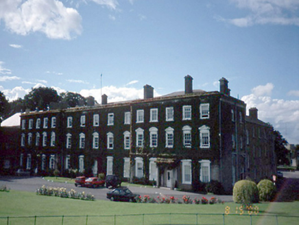 Saint Vincent's College, College Road,  CASTLEKNOCK (WITHOUT PHOENIX PARK), Castleknock,  Co. DUBLIN