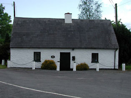 Peelhall Cottage, Peelhall Crossroads,  MULLAMAST,  Co. KILDARE