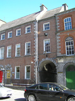 43 Parliament Street,  GARDENS (ST. JOHN'S PAR.), Kilkenny,  Co. KILKENNY