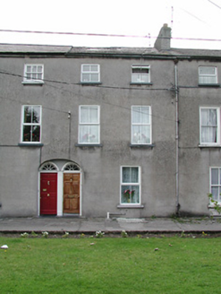 2 Wellington Square,  GARDENS (ST. JOHN'S PAR.), Kilkenny,  Co. KILKENNY