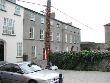 1 Wellington Square,  GARDENS (ST. JOHN'S PAR.), Kilkenny,  Co. KILKENNY