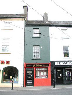 17 John Street Lower,  GARDENS (ST. JOHN'S PAR.), Kilkenny,  Co. KILKENNY