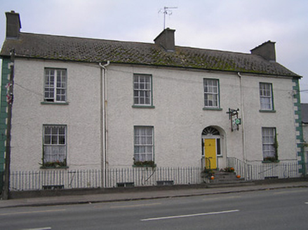 Castleview, Bridge Street,  BALLYRAGGET, Ballyragget,  Co. KILKENNY