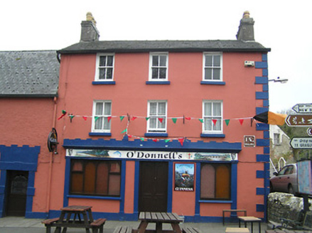 The Square, Rivergate, INISTIOGE, Inistioge,  Co. KILKENNY