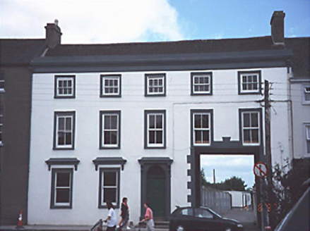O'Connell Square,  TOWNPARKS (TI. BY.), Mountmellick,  Co. LAOIS