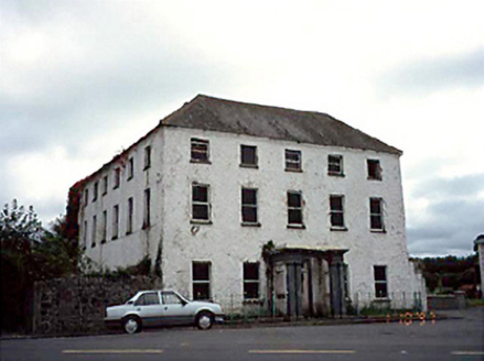 Ashbrook Arms, The Square,  DURROW TOWNPARKS, Durrow,  Co. LAOIS
