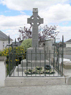 Kelleher Monument, Saint Mary's Street,  DRUMLISH, Drumlish,  Co. LONGFORD