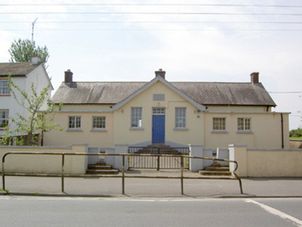 Scoil Náisiúnta Naomh Colmcille, Main Street,  DRINAN, Ballymahon,  Co. LONGFORD