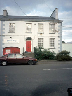 8 Academy Street,  DILLONSLAND, Navan,  Co. MEATH