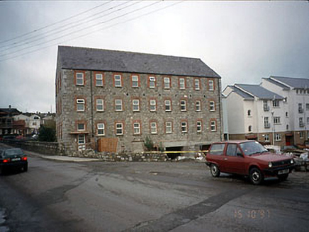 Athlumney Road,  ATHLUMNEY, Navan,  Co. MEATH