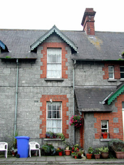 2 The Lawn, Cormac Street, SPOLLANSTOWN, Tullamore,  Co. OFFALY