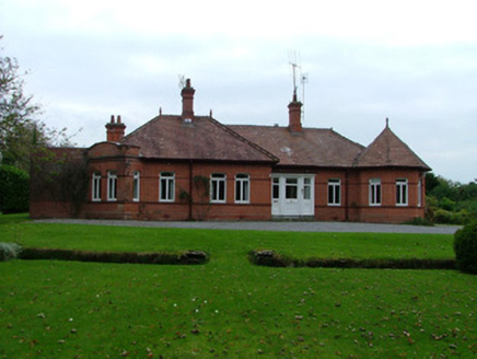 Dupark, Charleville Road,  SPOLLANSTOWN, Tullamore,  Co. OFFALY