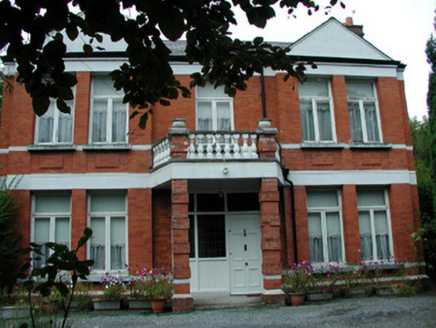 Monsville, Charleville Road,  KILCRUTTIN, Tullamore,  Co. OFFALY