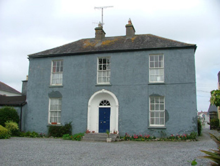 Reviersdale House, Compton Row,  TOWNPARKS (BB. BY.), Birr,  Co. OFFALY