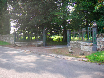 Willifield House, CUMMINSTOWN, Ballynacarrigy,  Co. WESTMEATH