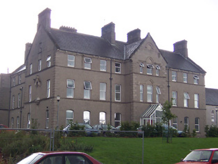 Presentation Convent, Harbour Street,  MULLINGAR, Mullingar,  Co. WESTMEATH