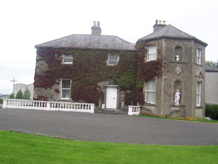 Clonard House, Bellview Road,  Mullingar,  Co. WESTMEATH