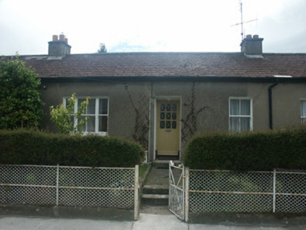 6 Menapia Avenue,  TOWNPARKS (ST. JOHN'S PARISH), Wexford,  Co. WEXFORD