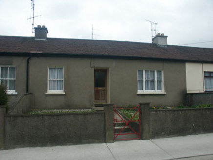 8 Menapia Avenue,  TOWNPARKS (ST. JOHN'S PARISH), Wexford,  Co. WEXFORD