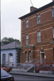 4 Bank Place,  LIFFORD, Ennis,  Co. CLARE