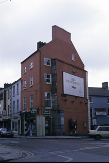 2 Abbey Street, O'Connell Square, CLONROAD BEG, Ennis,  Co. CLARE