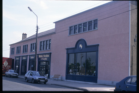 Station Road,  CLONROAD BEG, Ennis,  Co. CLARE