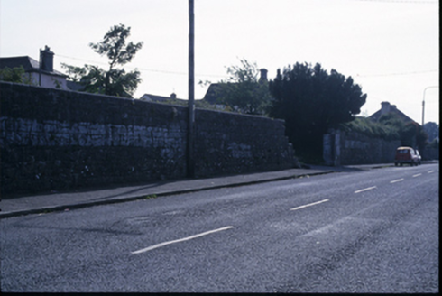 Old Barracks, Kilrush Road,  CLONROAD BEG, Ennis,  Co. CLARE