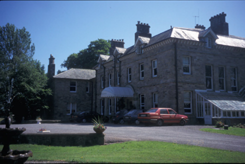 Tinarana House, ISLANDCOSGRY,  Co. CLARE