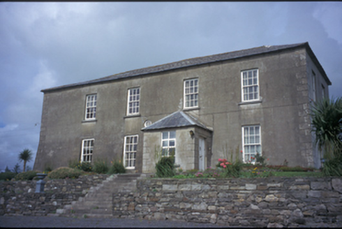 Donagrogue Castle, DOONNAGURROGE, Killimer,  Co. CLARE