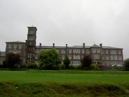 Saint Colman's College, Saint Colman's Hill,  FERMOY, Fermoy,  Co. CORK