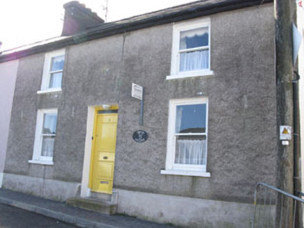 Spring Cottage, 9 The Cottages, Upper O'Connell Street, TOWNPLOTS, Kinsale,  Co. CORK