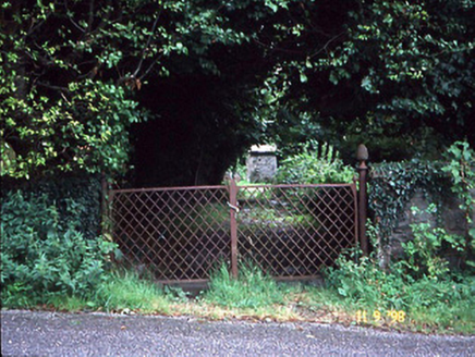 Aghadoe Gardens, KNOPPOGE (MA. BY.),  Co. KERRY