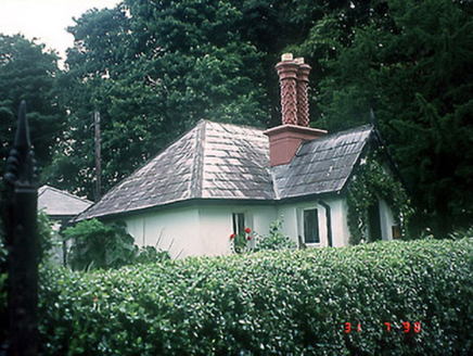 Killarney House, Port Road,  KNOCKREER, Killarney,  Co. KERRY