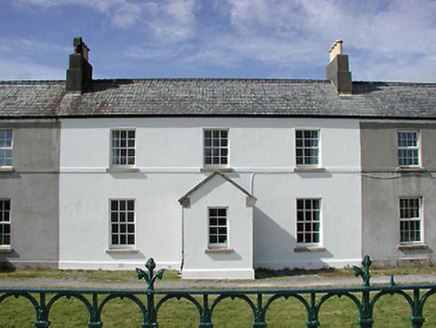 5 Lighthouse Dwellings, School Road, FARRANREAGH, Knight's Town, Valencia Island,  Co. KERRY