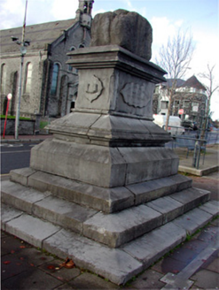 The Treaty Stone, Clancy's Strand,  LIMERICK MUNICIPAL BOROUGH, Limerick,  Co. LIMERICK