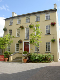 42 Main Street,  CASHEL, Cashel,  Co. TIPPERARY SOUTH