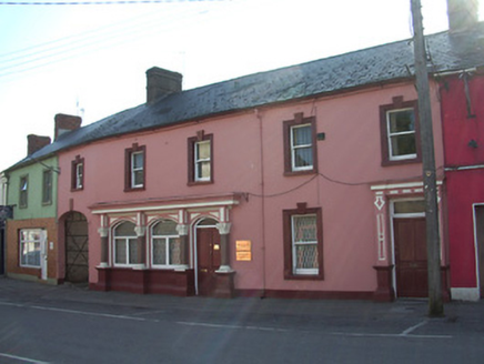 Church Street,  TOWNPARKS (CAHER PR), Cahir,  Co. TIPPERARY SOUTH
