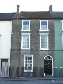 7 Castle Street,  TOWNPARKS (CAHER PR), Cahir,  Co. TIPPERARY SOUTH