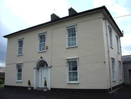The Parochial House, Pearse Street,  TOWNPARKS (CAHER PR), Cahir,  Co. TIPPERARY SOUTH