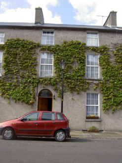 14 Anne Street,  BURGAGERY-LANDS WEST, Clonmel,  Co. TIPPERARY SOUTH