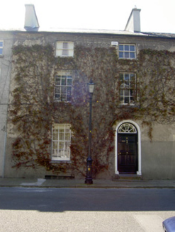 8 Anne Street,  BURGAGERY-LANDS WEST, Clonmel,  Co. TIPPERARY SOUTH