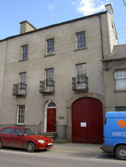 25 Queen Street,  BURGAGERY-LANDS WEST, Clonmel,  Co. TIPPERARY SOUTH