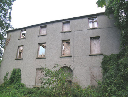 Suir Island House, Suir Island,  OLDBRIDGE, Clonmel,  Co. TIPPERARY SOUTH