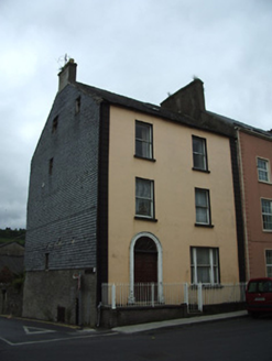 11 Castle Street, Castle Lane, TOWN PARKS, Carrick-on-Suir,  Co. TIPPERARY SOUTH