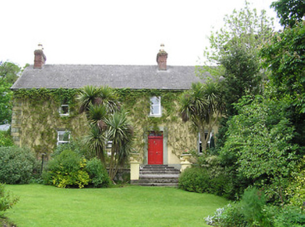 Derrynaflan House, BALLINURE,  Co. TIPPERARY SOUTH