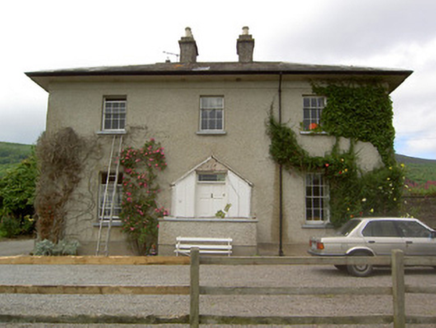 Ballyknockane House, BALLYKNOCKANE (BALLYMACKEY PR),  Co. TIPPERARY SOUTH
