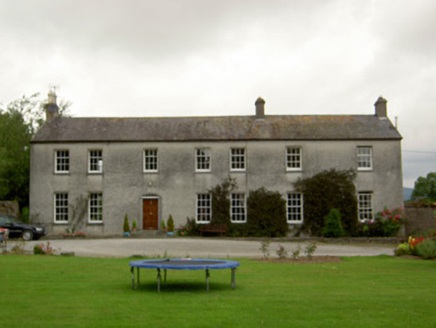 Thonoge House, ROOSCA (HICKEY),  Co. TIPPERARY SOUTH